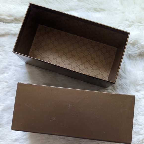 Authentic Gucci Sunglasses Box (large frame) - Picture 3 of 6